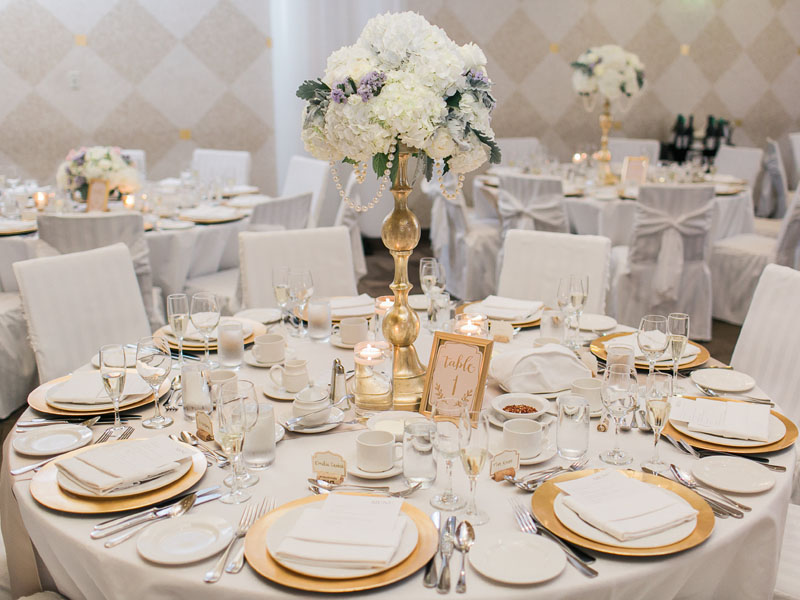 fancy ballroom wedding niagara