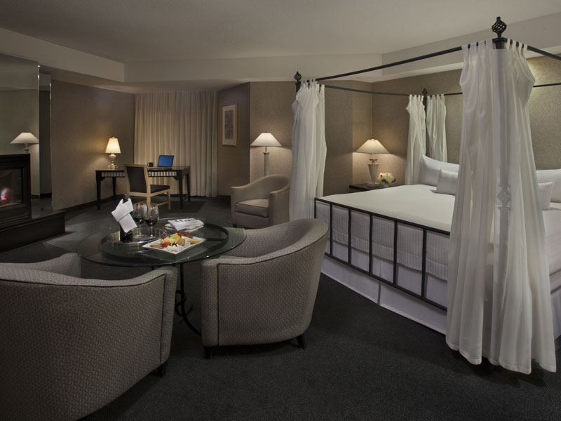 Niagara-on-the-Lake executive suite king alternate