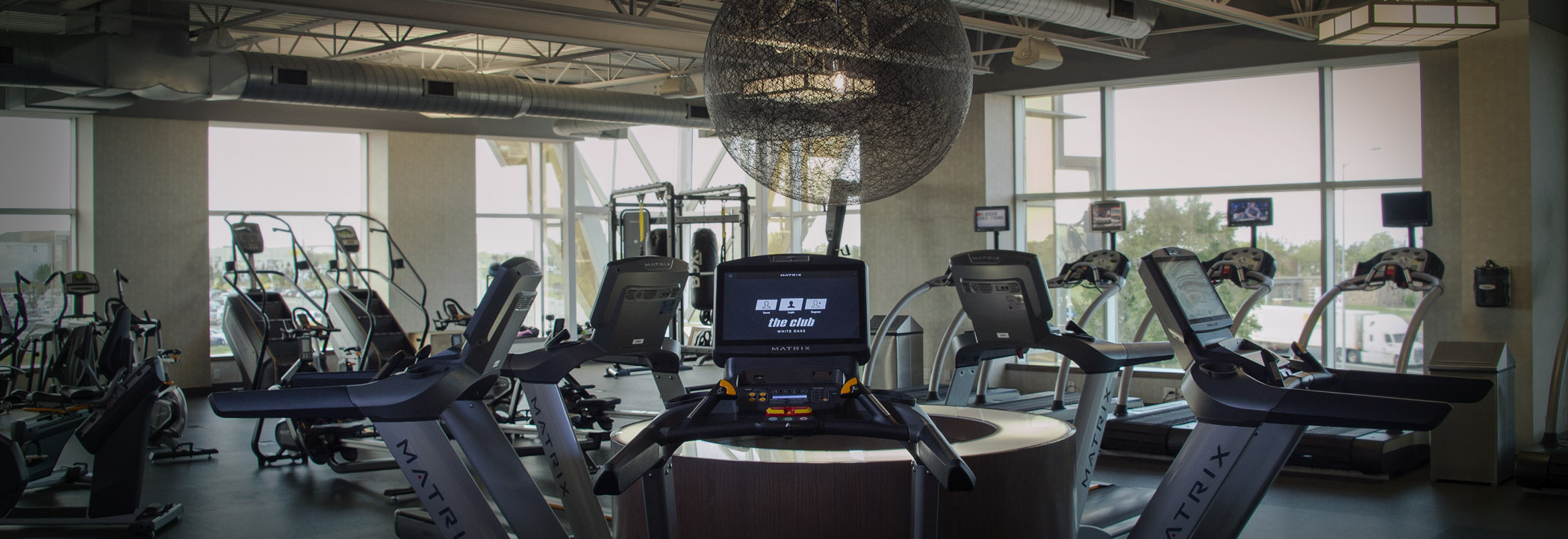 Niagara gym and racquet club